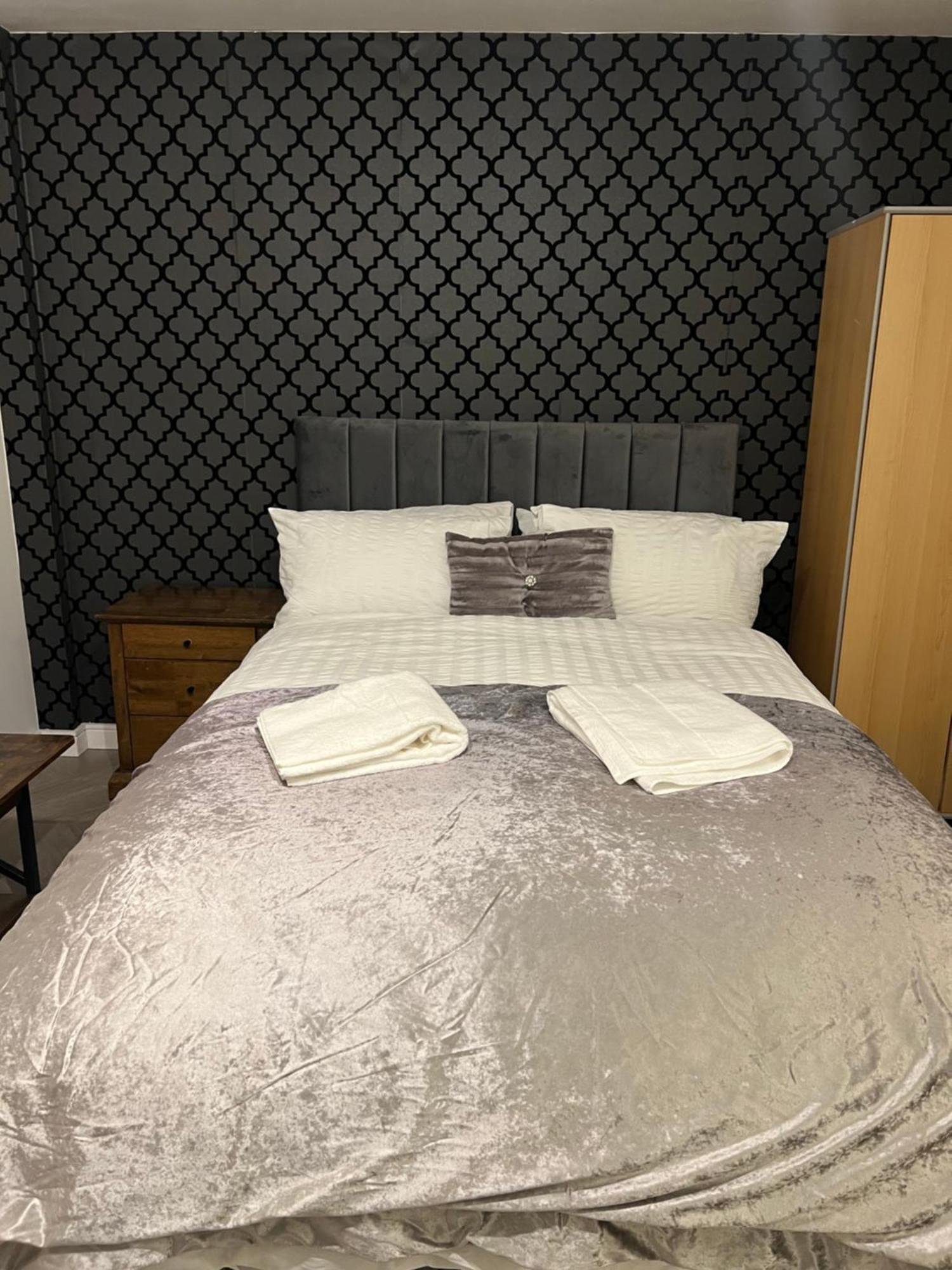 Studio Apartment แมนเชสเตอร์ ภายนอก รูปภาพ